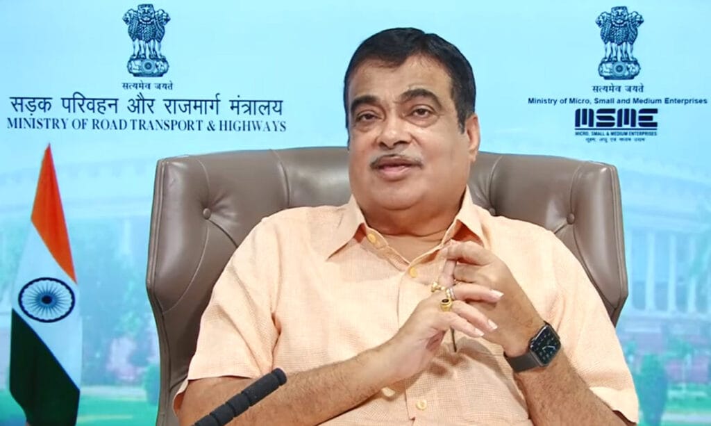 gadkari75 Gadkari Reviews Key National Highway Stretches: Amritsar-Jamnagar, Delhi-Mumbai